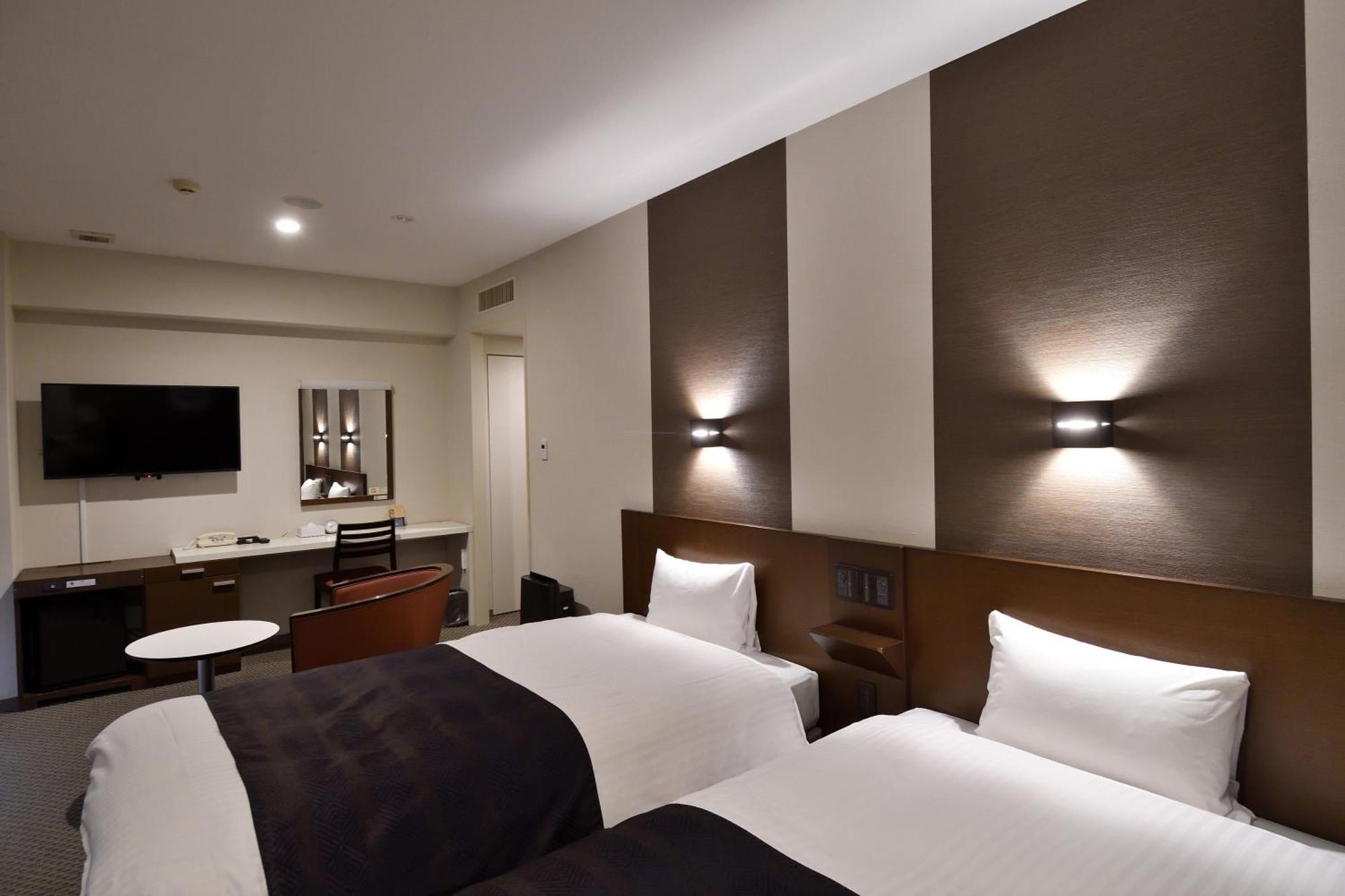 Hotel Urbic Каґошіма Екстер'єр фото